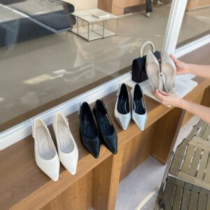 french pointed toe stiletto heel shoes women's 2026 new genuine leather versatile temperament pumps with simple and high end feeling